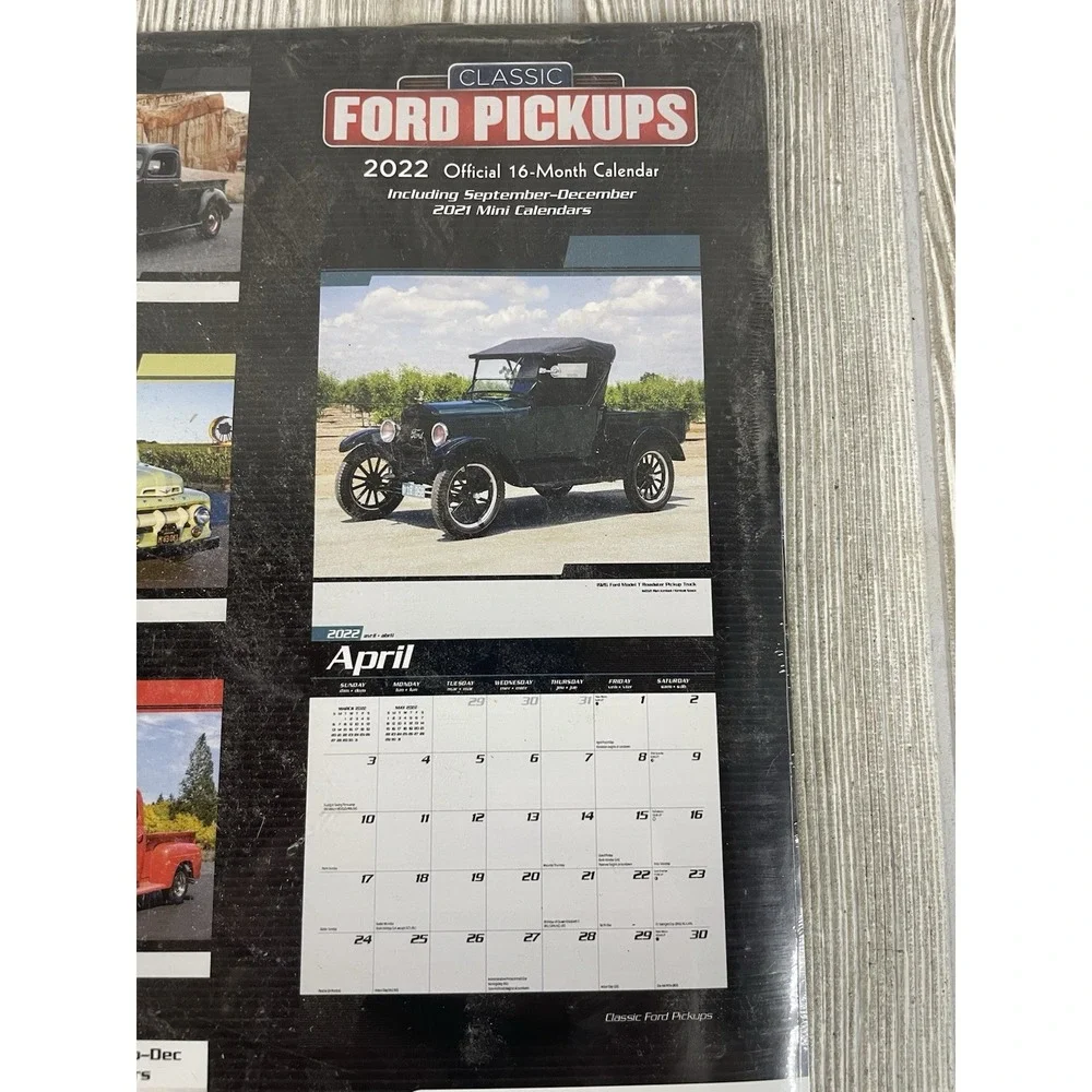 BrownTrout 2022 Classic Ford Pickups 16 Month Wall Calendar Vintage Trucks New